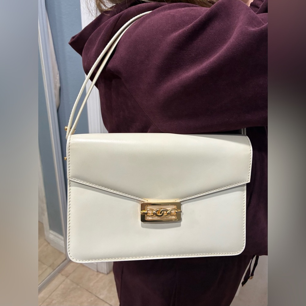 Elegant Vintage Celine White Leather Shoulder Bag - Picture 16 of 16